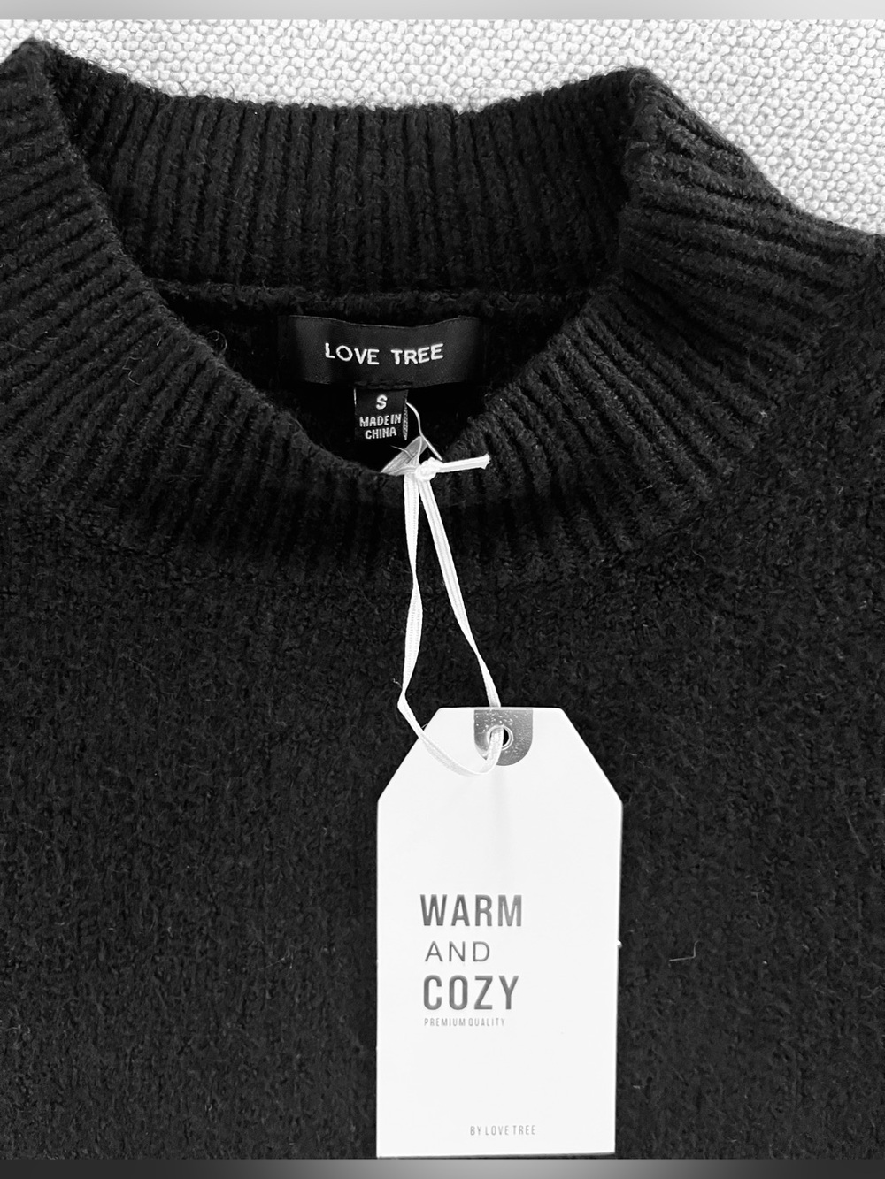 New Women’s Cropped Boxy Black Sweater Size Small Mock Neck Love Tree